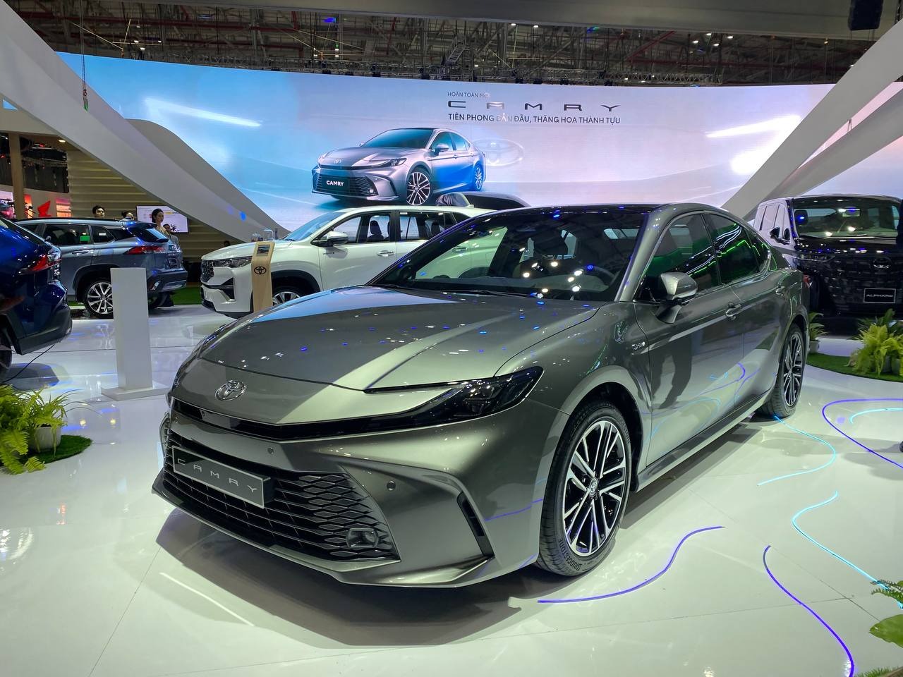 Toyota Camry 2025