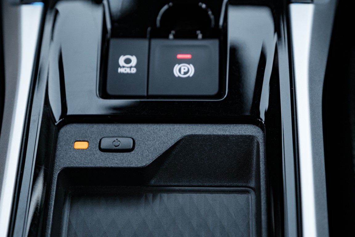 Toyota Veloz Cross được trang bị hàng loạt công nghệ an toàn hiện đại 5