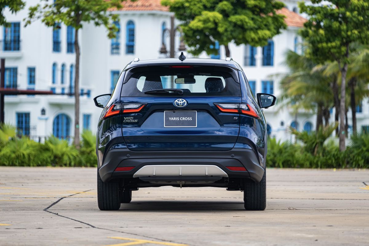 Đuôi xe Toyota Yaris Cross 2025